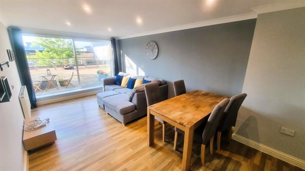 Dukes Court, Queensmead, Farnborough