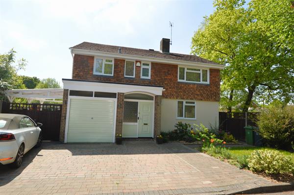 Heathpark Drive, Windlesham