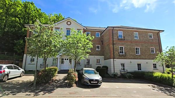 Markham Court, Camberley