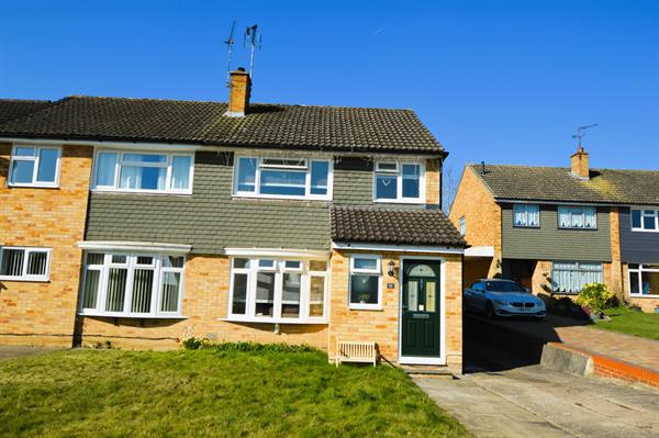 Gloucester Road, Bagshot