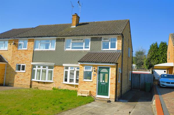 Gloucester Road, Bagshot