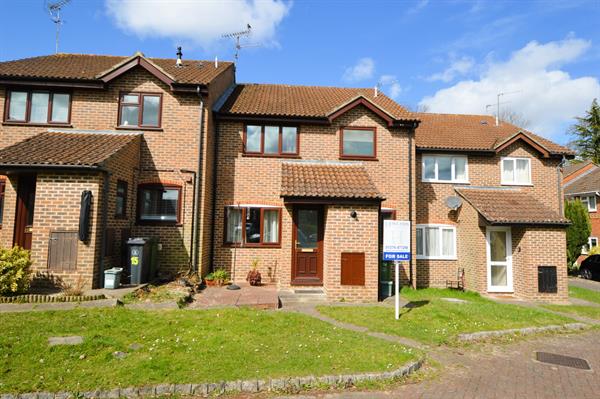 Webb Close, Bagshot